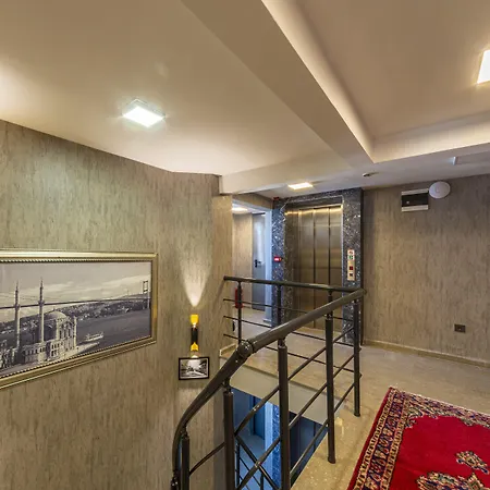 World Heritage Center Otel
