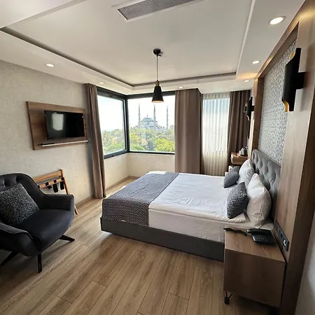 World Heritage Center 2*