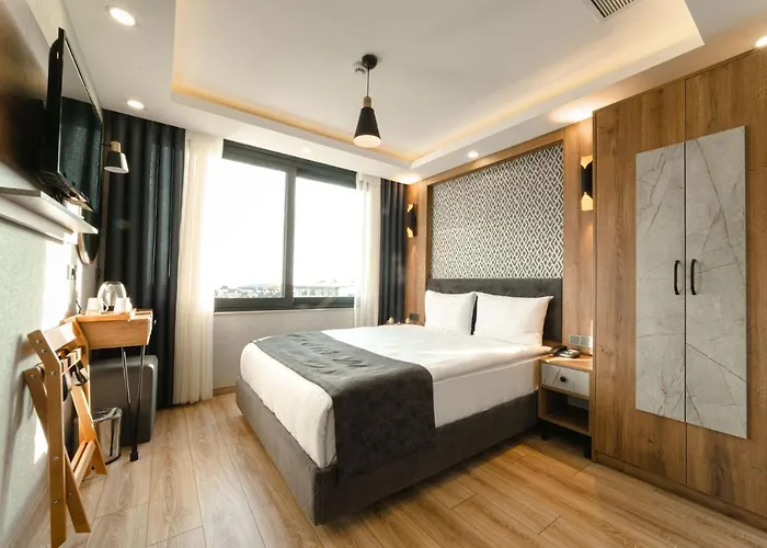 מלון World Heritage Center 2*