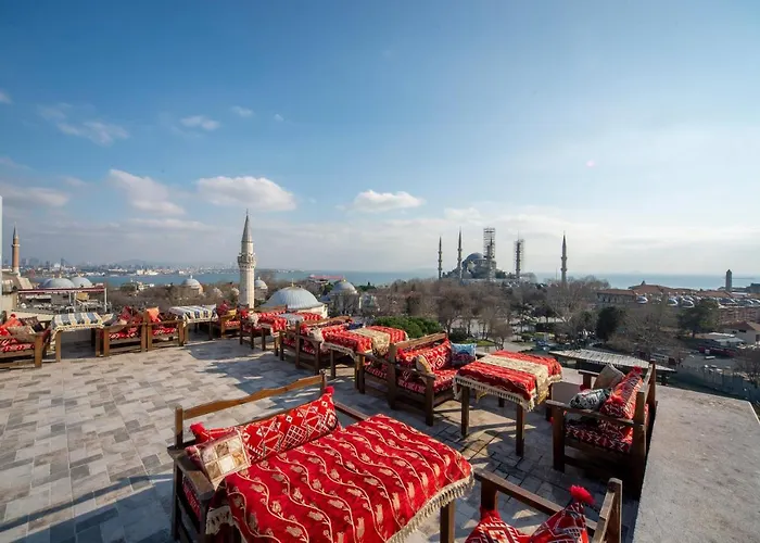 מלון World Heritage Center 2*