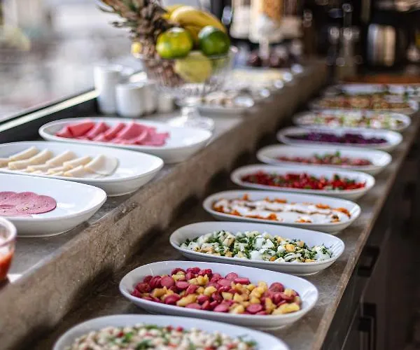 World Heritage Center מלון 2*