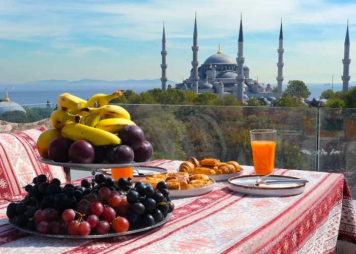 World Heritage Center מלון