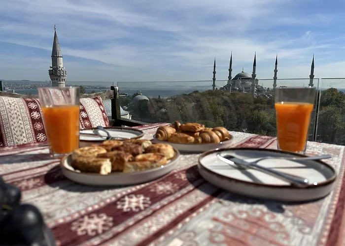 World Heritage Center Hotel 2*