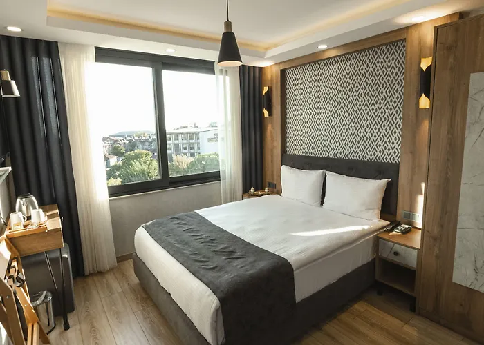 World Heritage Center Hotel 2*