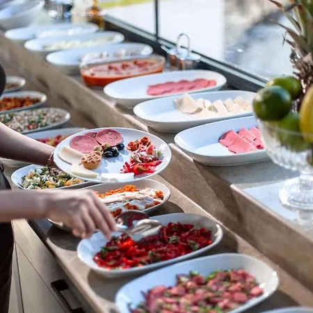 World Heritage Center 2*