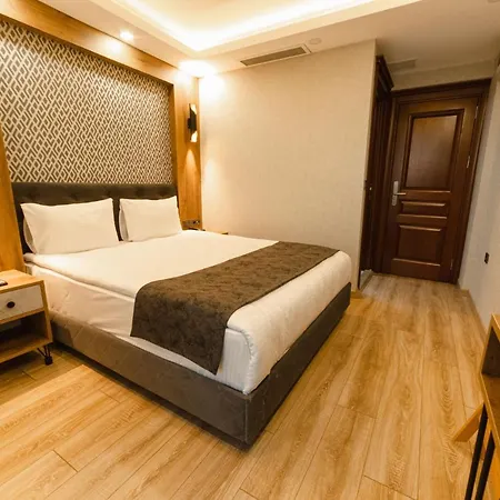 World Heritage Center 2*