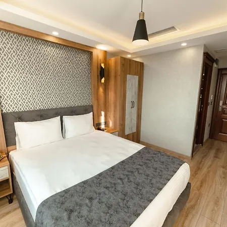 World Heritage Center Hotel 2*